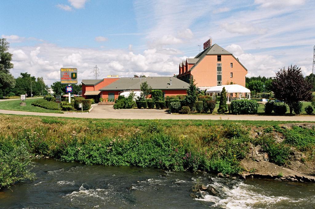 Hotel Restaurant La Tour Romaine - Haguenau - Strasbourg Nord Schweighouse-sur-Moder Exteriör bild